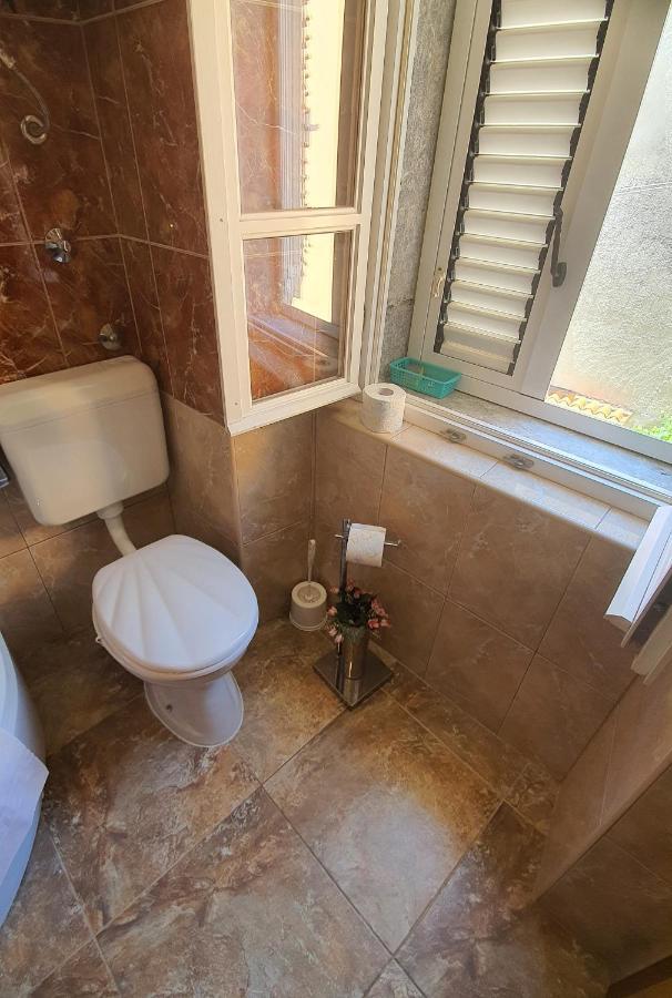 Franceska Apartmani كريس المظهر الخارجي الصورة