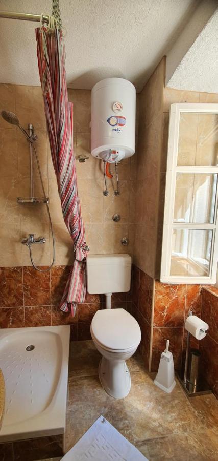 Franceska Apartmani كريس المظهر الخارجي الصورة