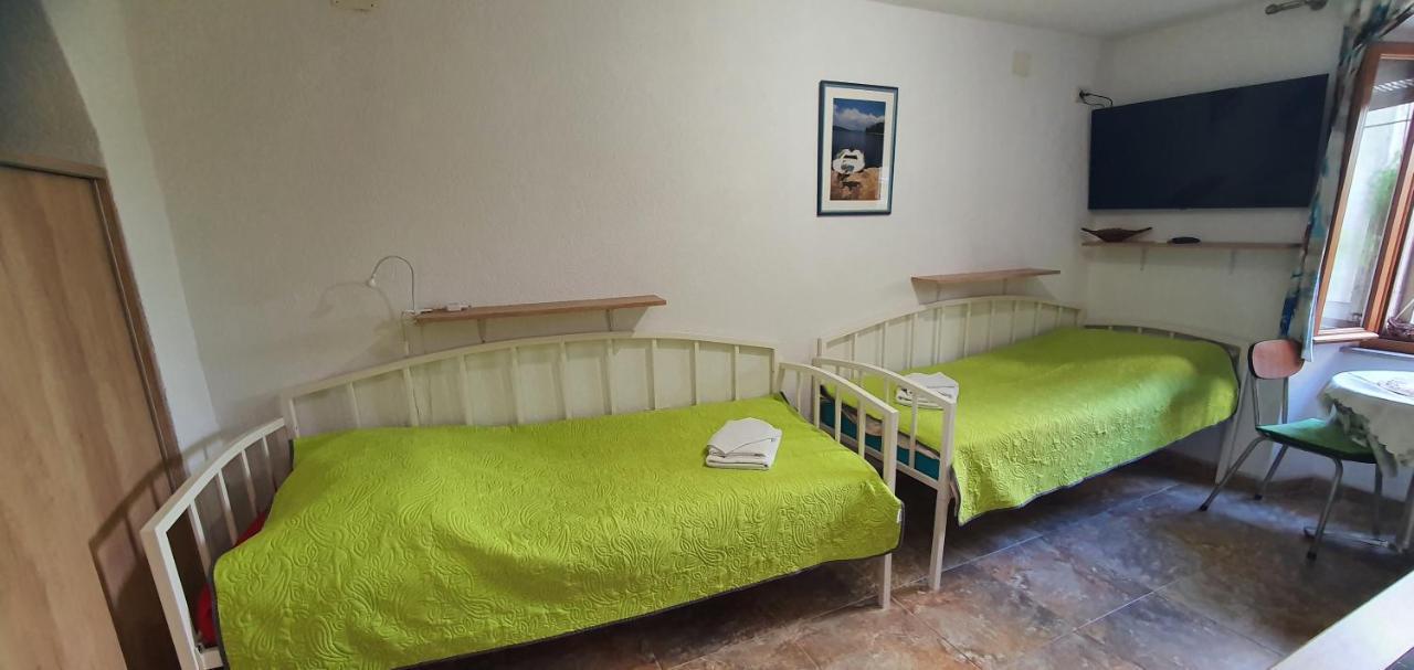 Franceska Apartmani كريس المظهر الخارجي الصورة